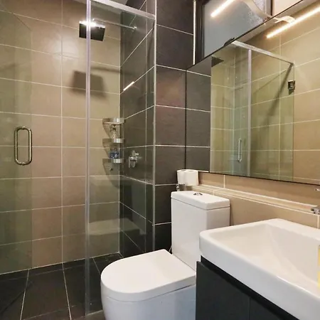 D Pristine Family Suites By Holi Johor Bahru Exterior photo