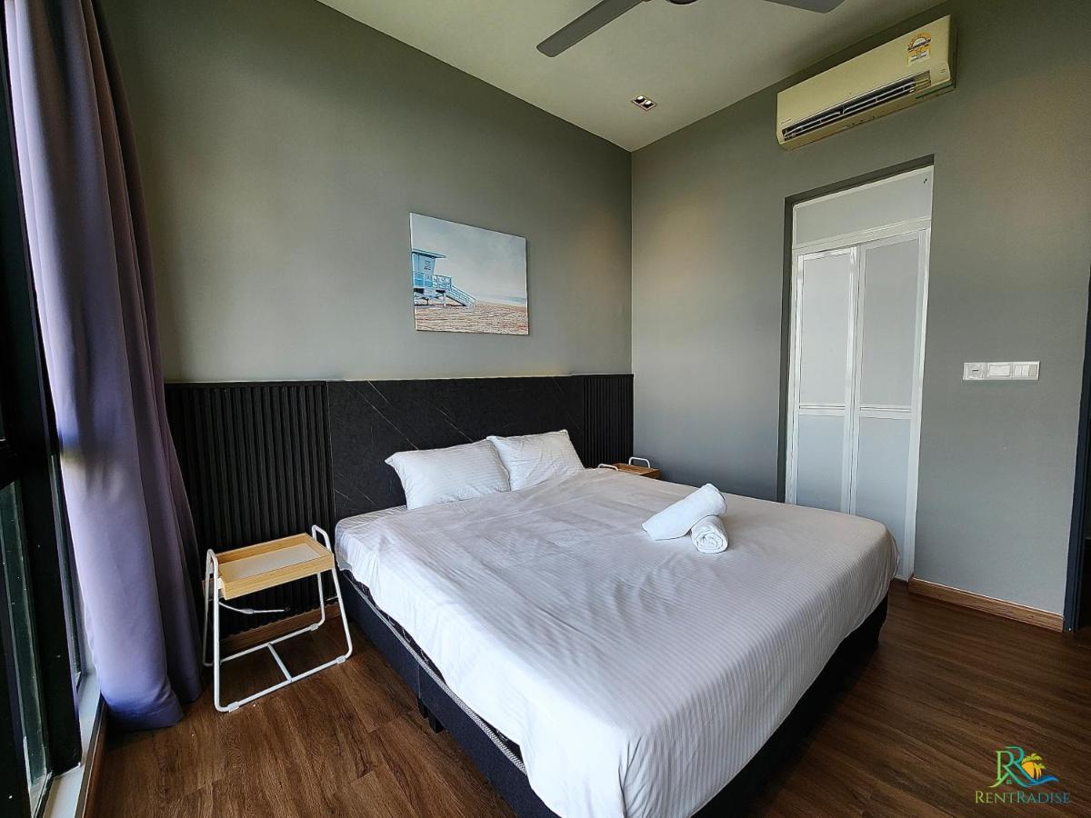 Apartment D Pristine Family By Holi